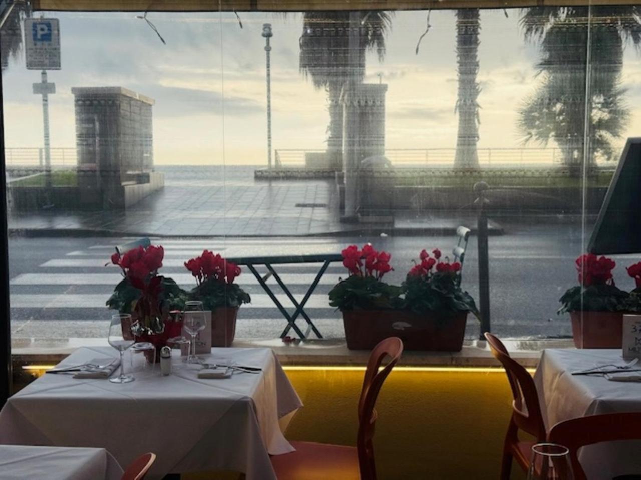 Hotel Ristorante Milton Varazze Zewnętrze zdjęcie