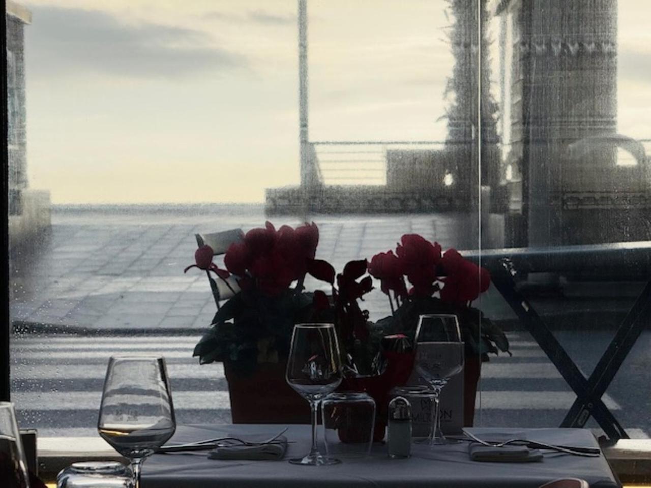 Hotel Ristorante Milton Varazze Zewnętrze zdjęcie
