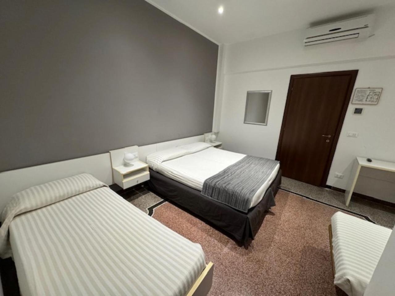 Hotel Ristorante Milton Varazze Zewnętrze zdjęcie