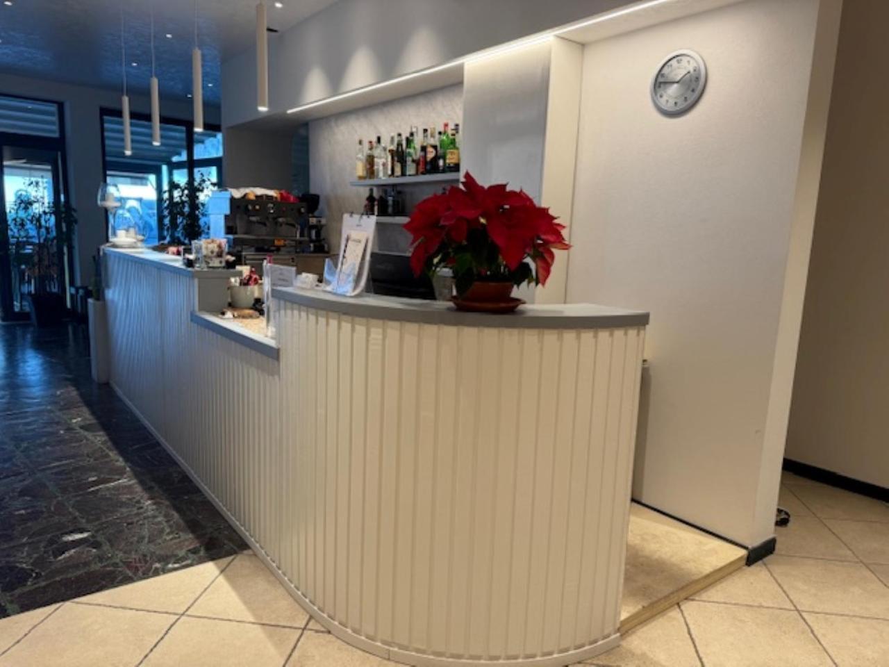 Hotel Ristorante Milton Varazze Zewnętrze zdjęcie