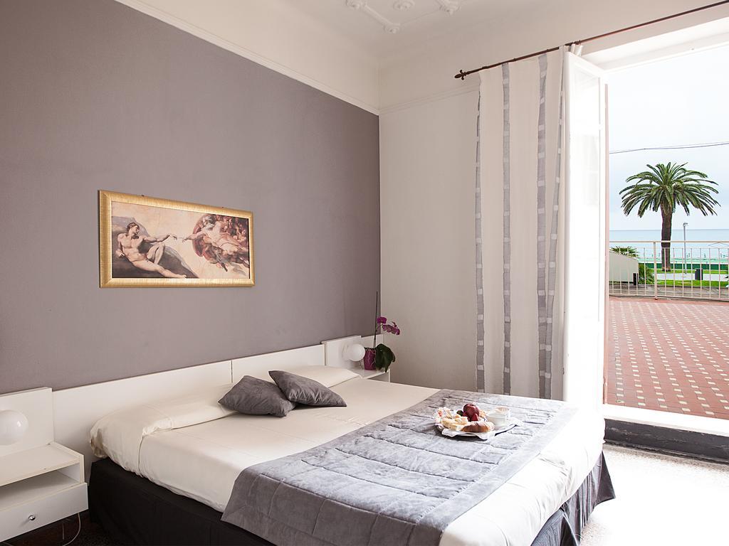 Hotel Ristorante Milton Varazze Zewnętrze zdjęcie
