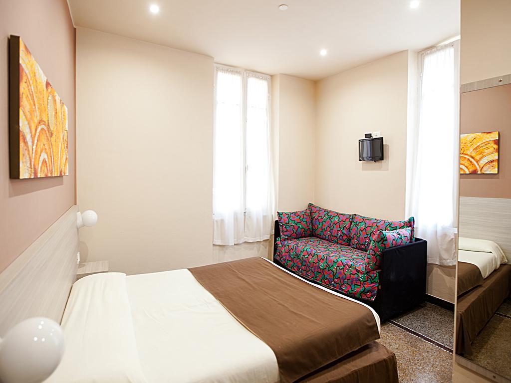 Hotel Ristorante Milton Varazze Zewnętrze zdjęcie