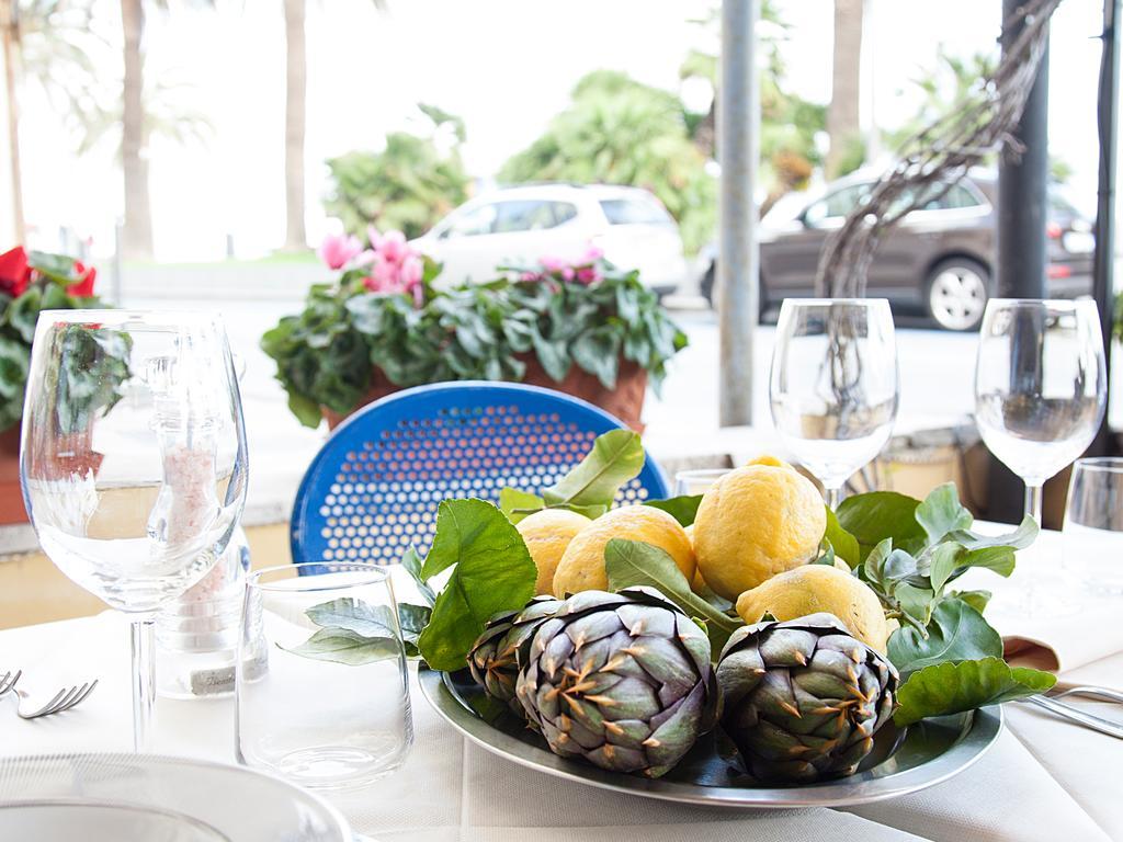 Hotel Ristorante Milton Varazze Zewnętrze zdjęcie