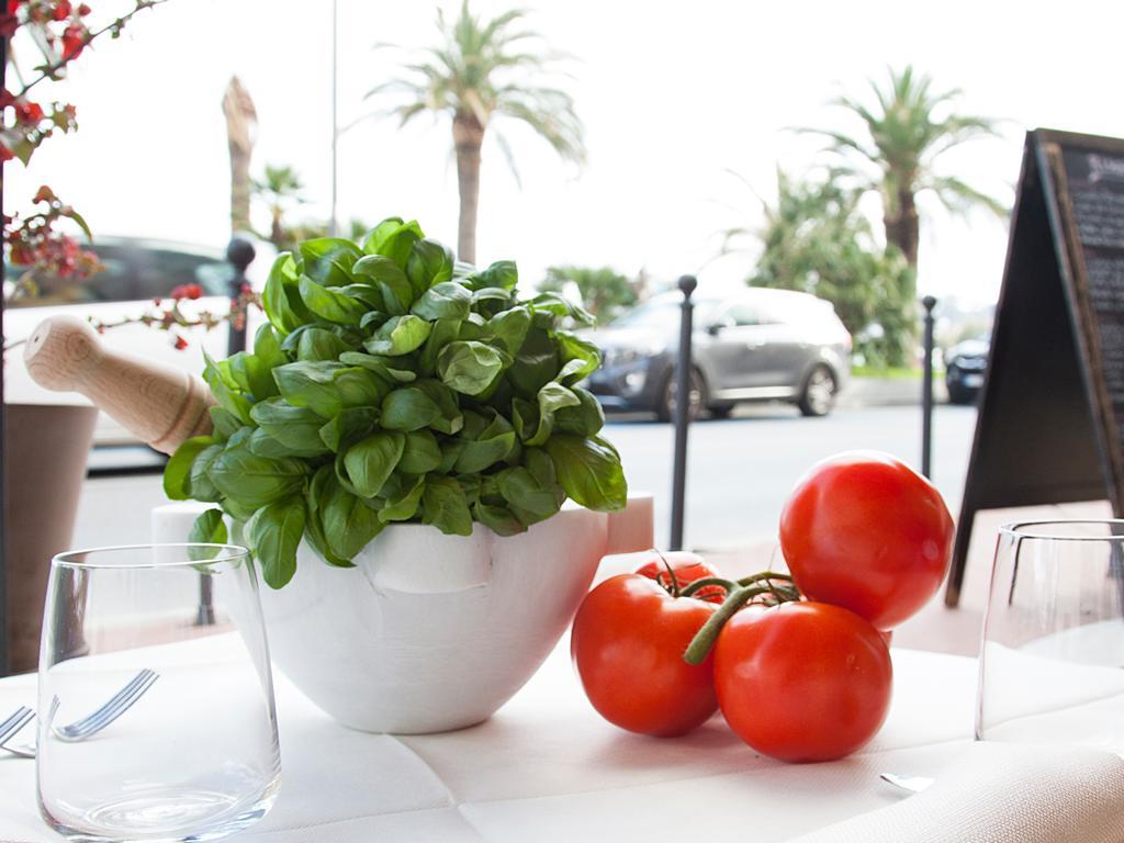Hotel Ristorante Milton Varazze Zewnętrze zdjęcie